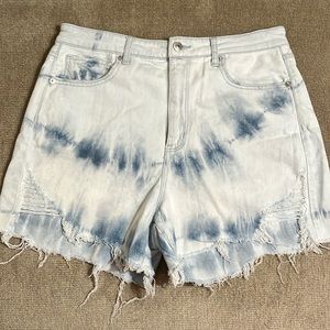American Eagle Highest Rise Mom Shorts